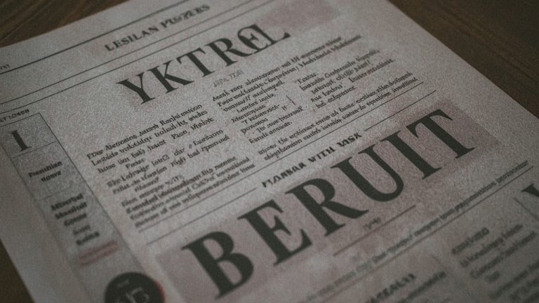 Lucid_Realism_Gambar_realistis_dari_Membedah_Karakteristik_Tek_0
